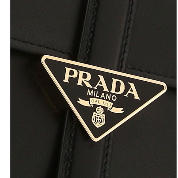 Black with Gold Trim Clutch.  Great size - Picture 3 of 7